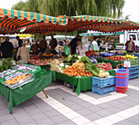 Markt am Elbenplatz
